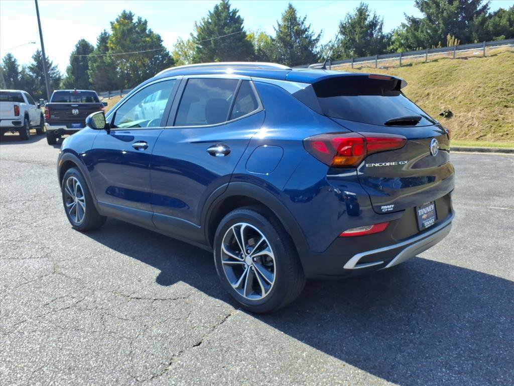 Used 2023 Buick Encore GX Select FWD image 5
