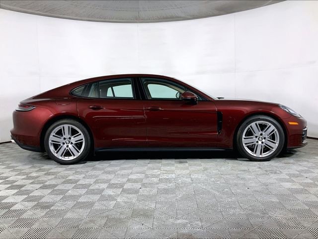 Certified 2022 Porsche Panamera image 8