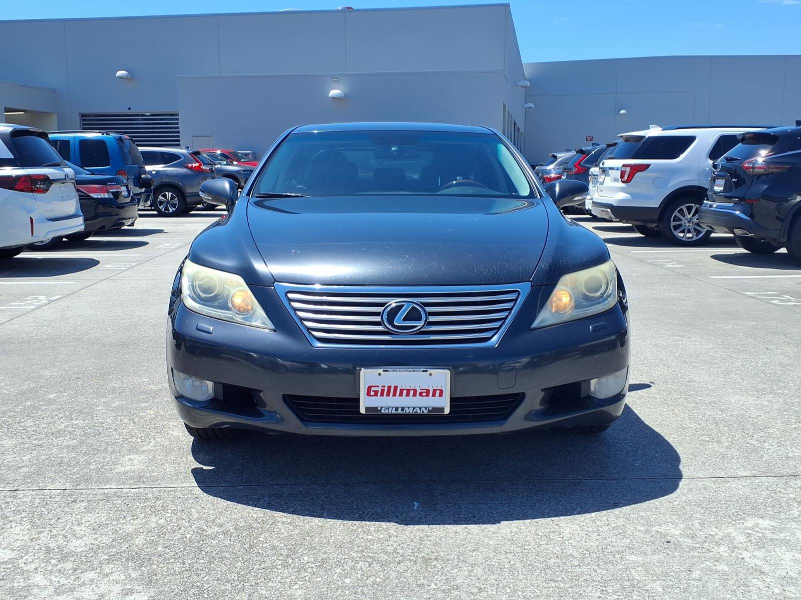 Used 2011 Lexus LS 460 L w/ Luxury Pkg RWD image 3