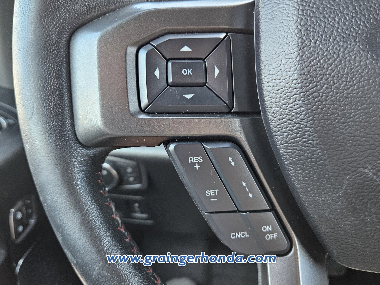 Used 2019 Ford F150 Lariat w/ Equipment Group 502A Luxury image 18