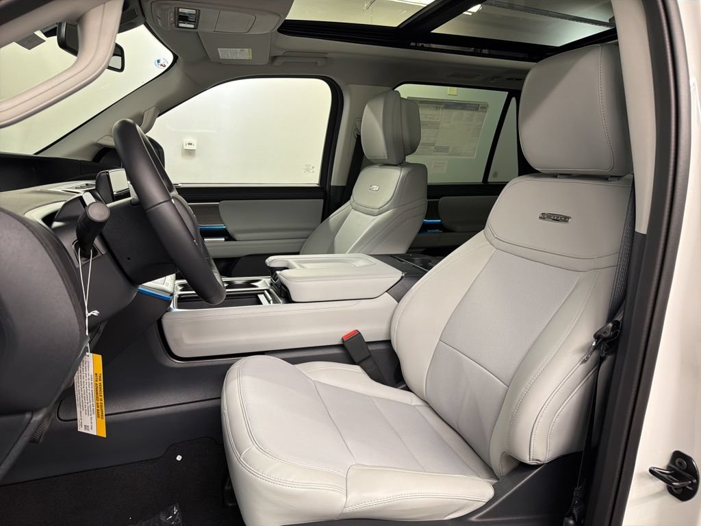 New 2026 Ford Expedition Platinum w/ Driver's Package AWD/4WD image 27