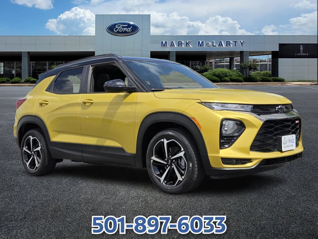 Used 2023 Chevrolet TrailBlazer RS w/ Sun and Liftgate Package FWD image 7