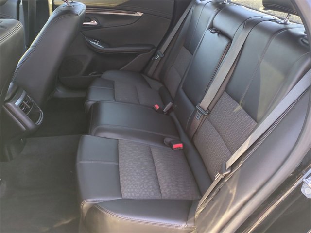 Certified 2018 Chevrolet Impala LT image 24