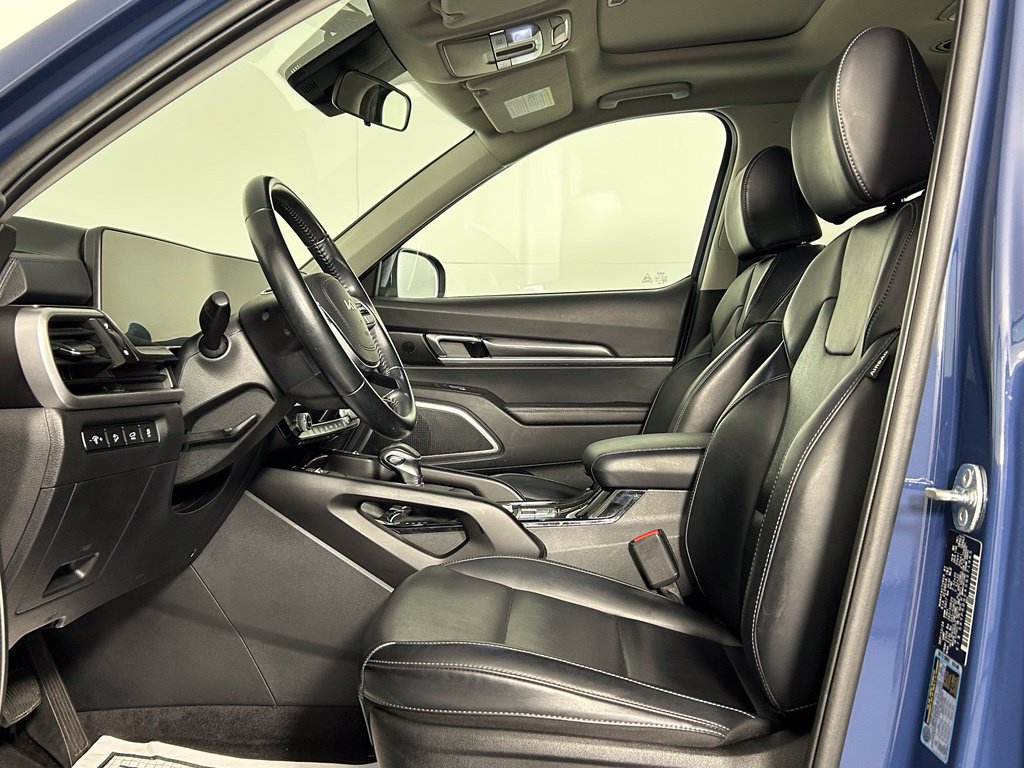 Used 2025 Kia Telluride S AWD/4WD image 31