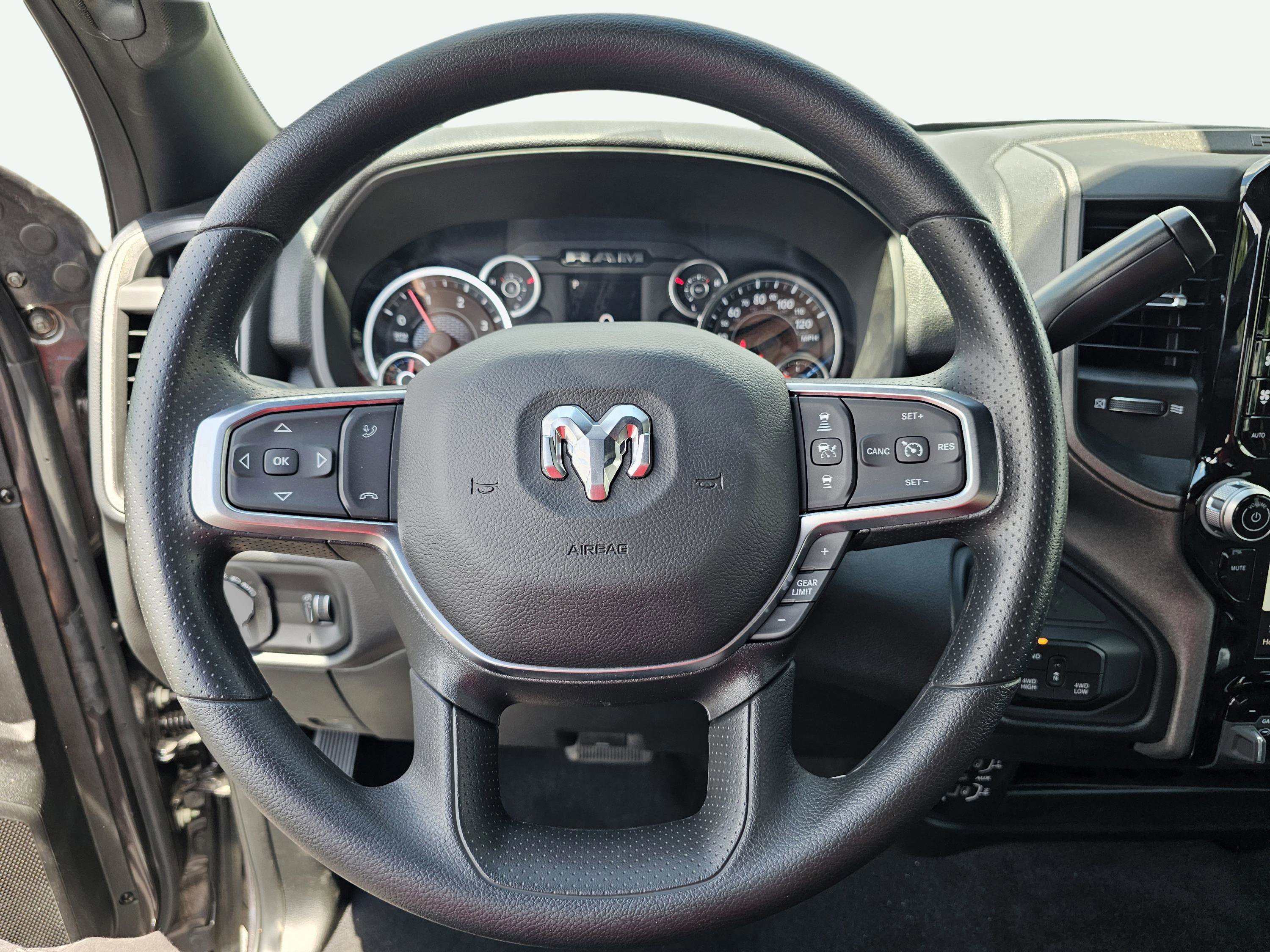 New 2025 RAM 2500 Tradesman AWD/4WD image 19