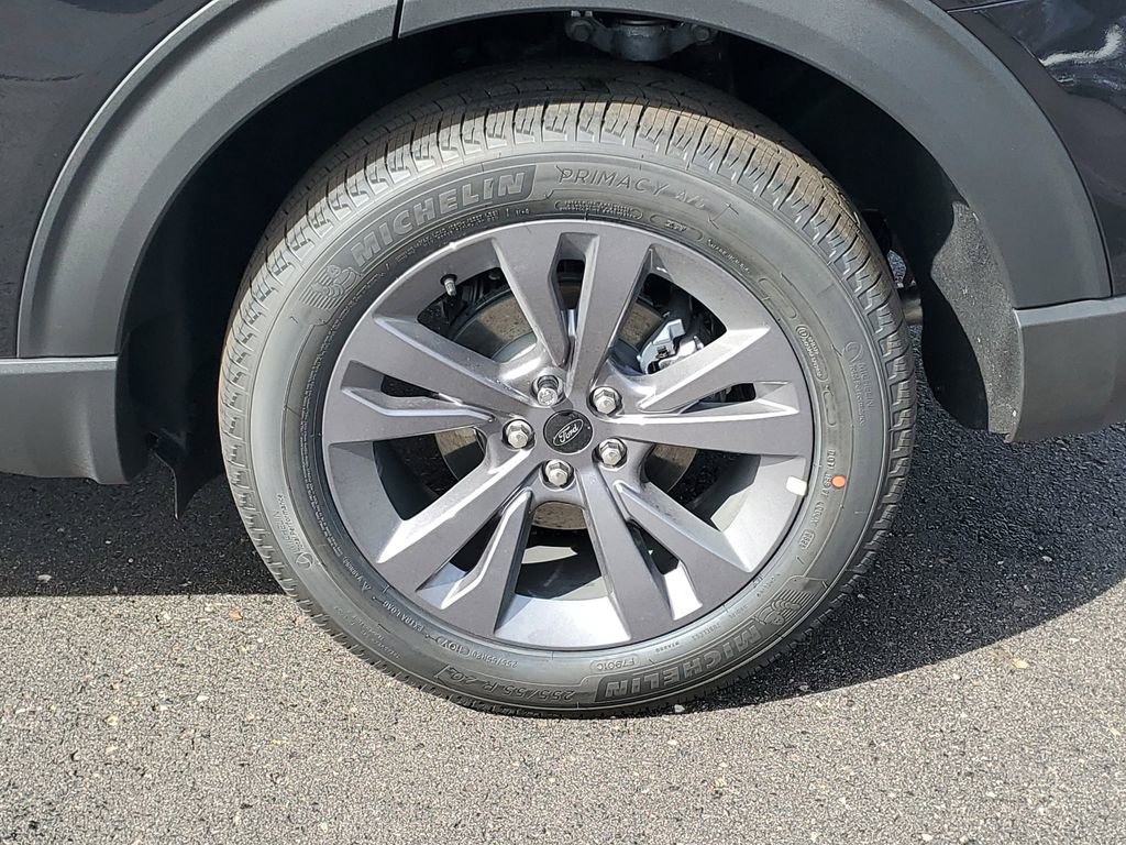 New 2026 Ford Explorer Active image 33