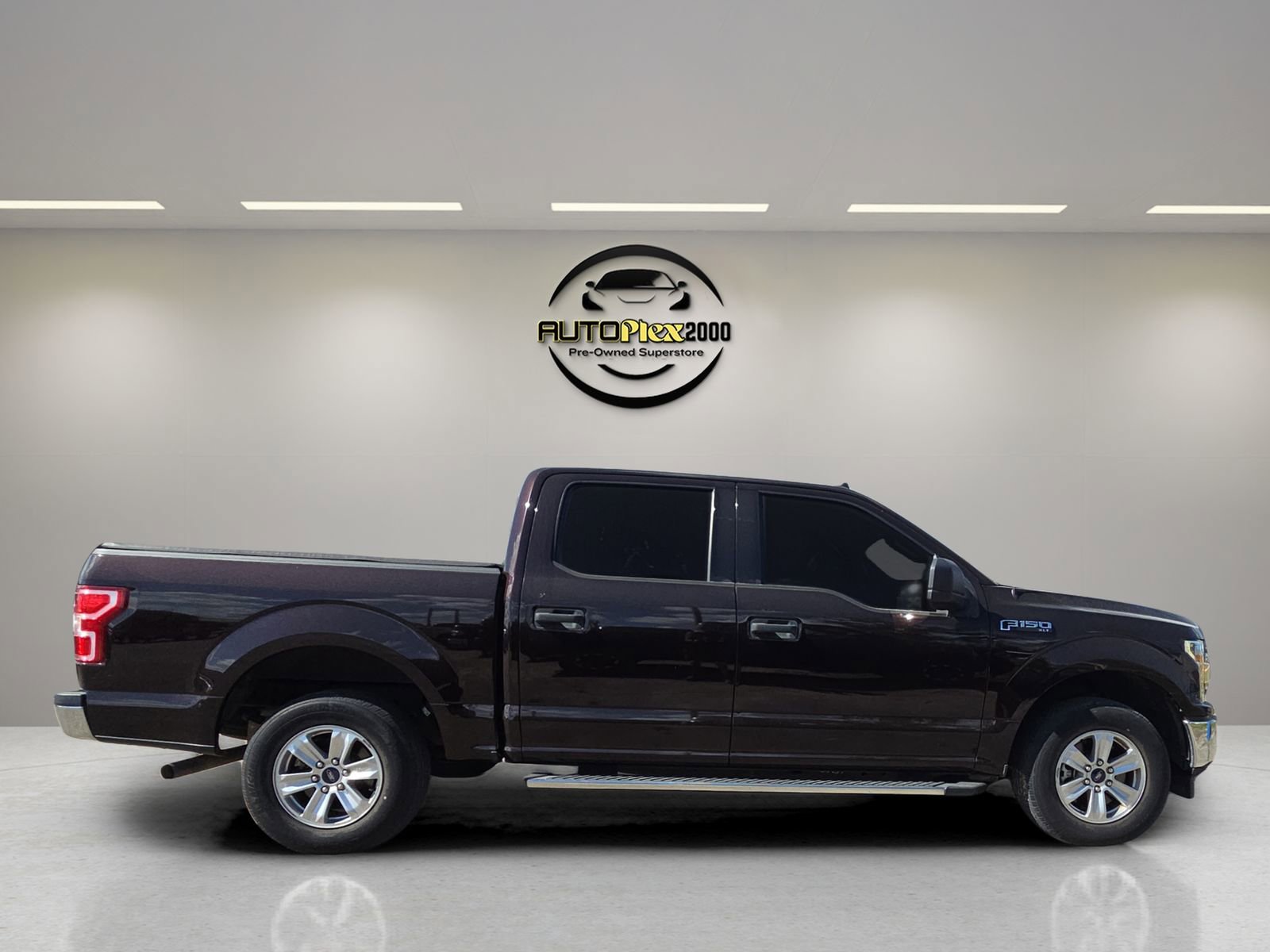 Used 2019 Ford F150 XLT image 8