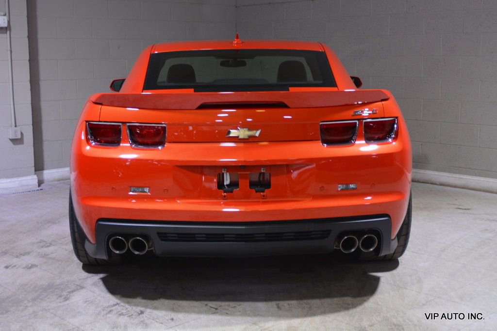 Used 2013 Chevrolet Camaro ZL1 w/ Gray Stripe Package image 30