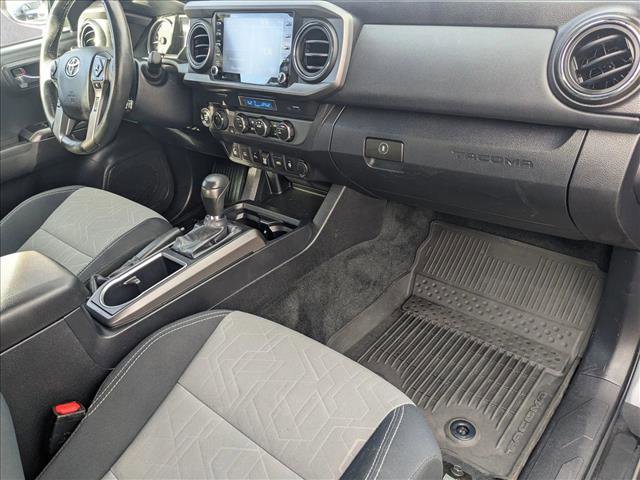 Used 2022 Toyota Tacoma TRD Sport w/ Technology Package image 20
