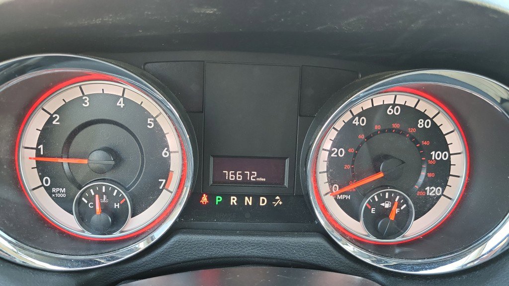 Used 2018 Dodge Grand Caravan SE image 27