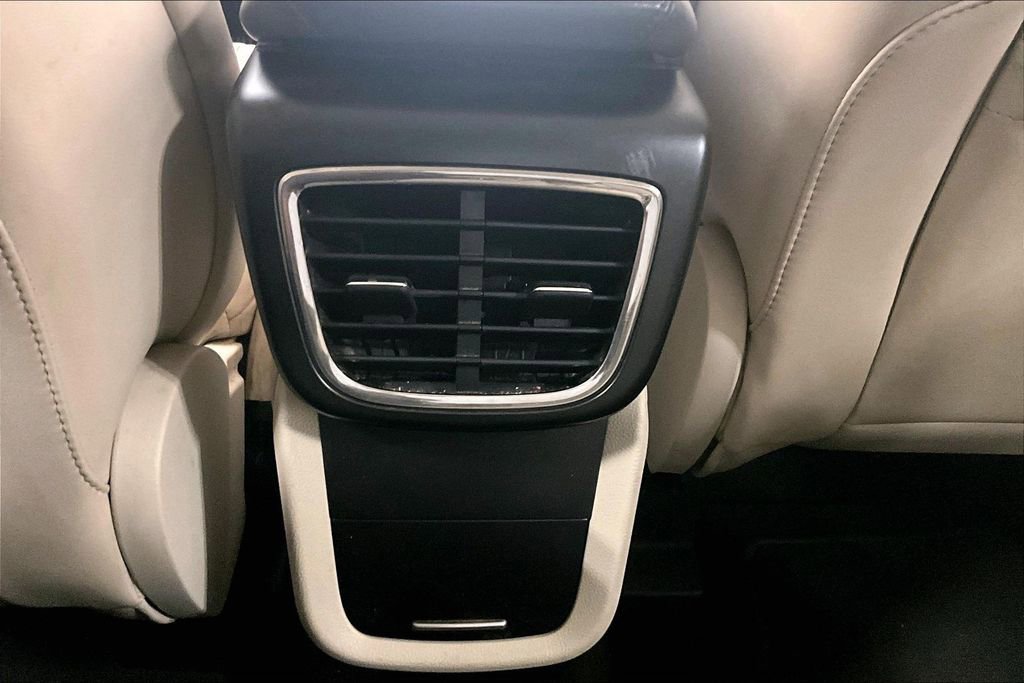 Used 2020 Lincoln Nautilus FWD w/ Equipment Group 101A image 23