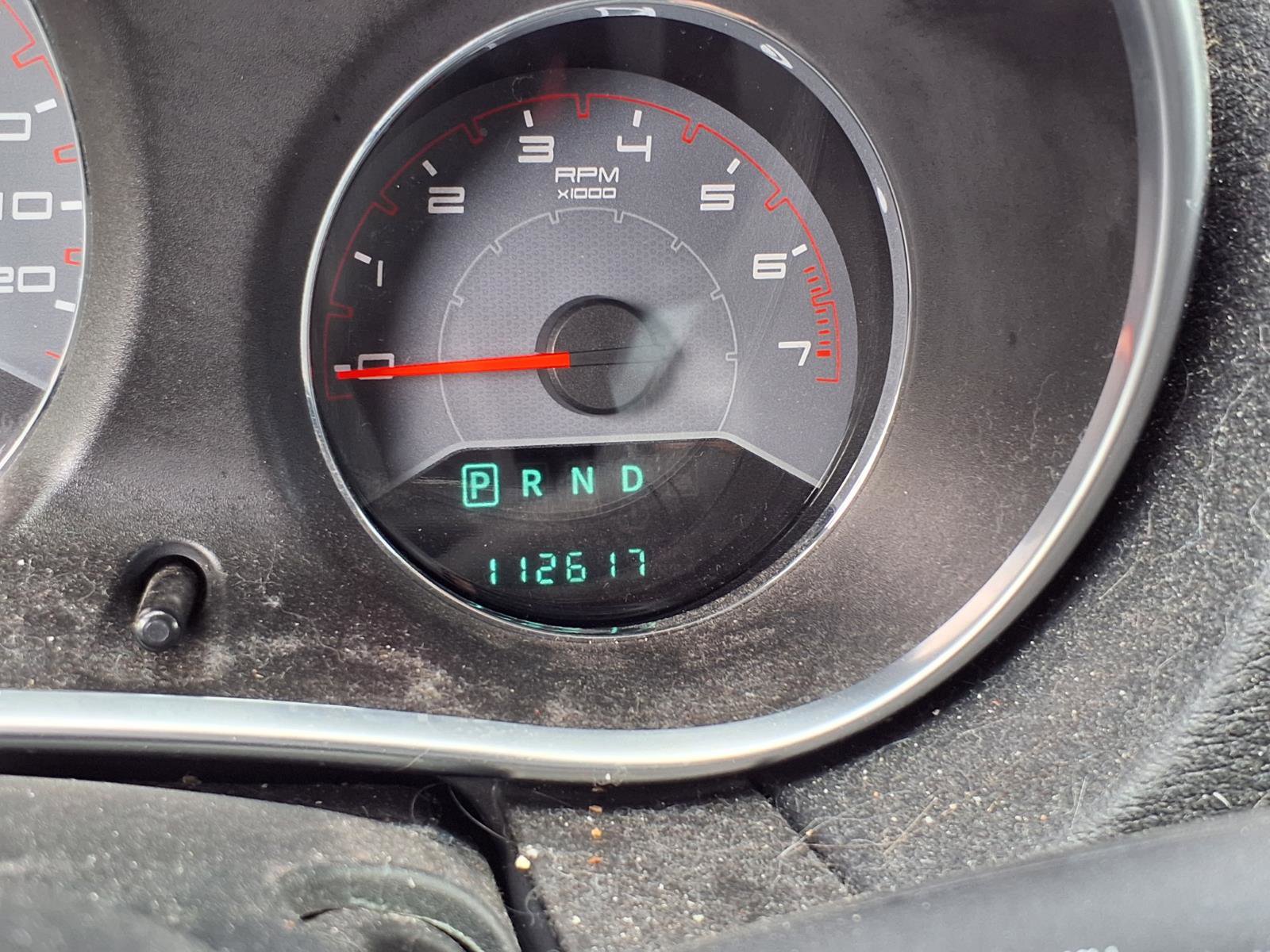 Used 2012 Dodge Avenger SXT image 9