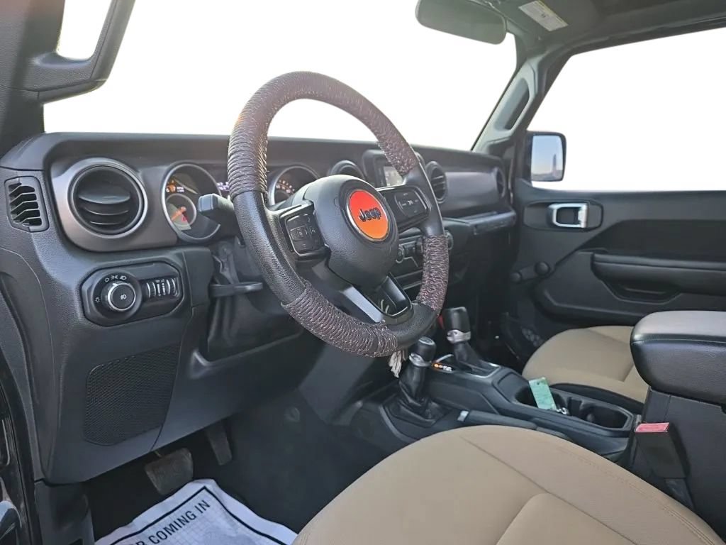Used 2018 Jeep Wrangler Unlimited Sport AWD/4WD image 11