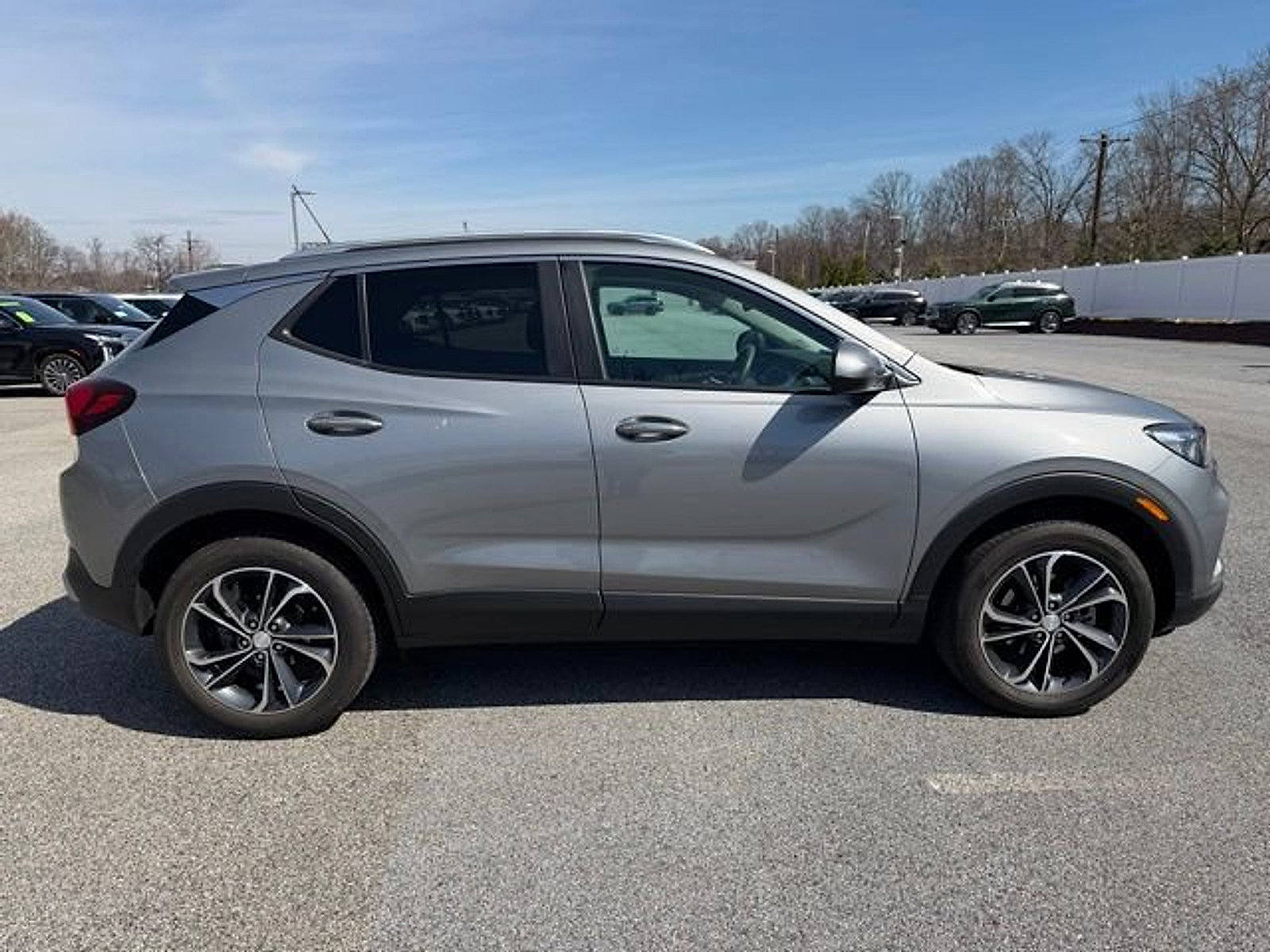 Used 2023 Buick Encore GX Select image 8