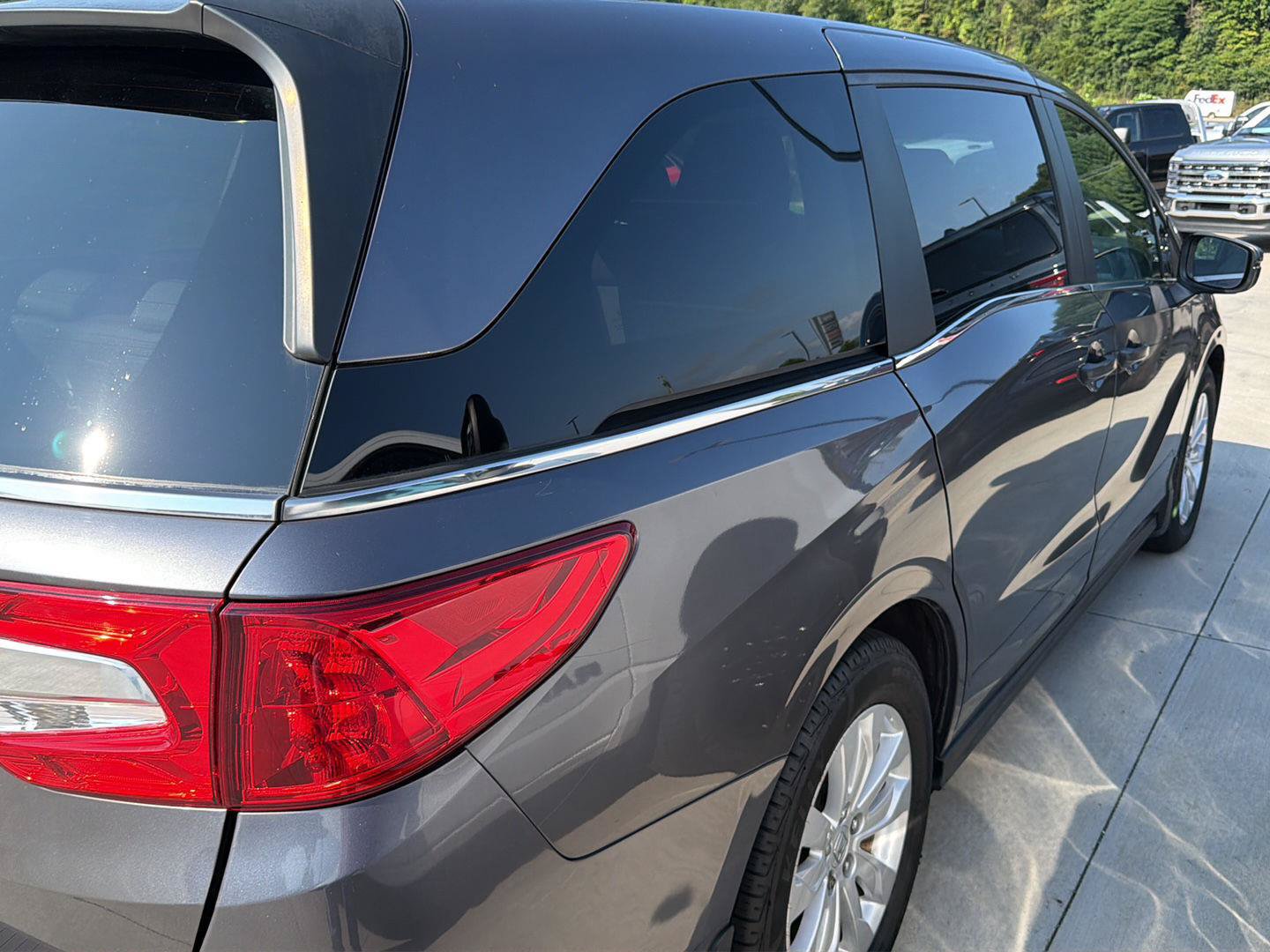Used 2019 Honda Odyssey LX image 3