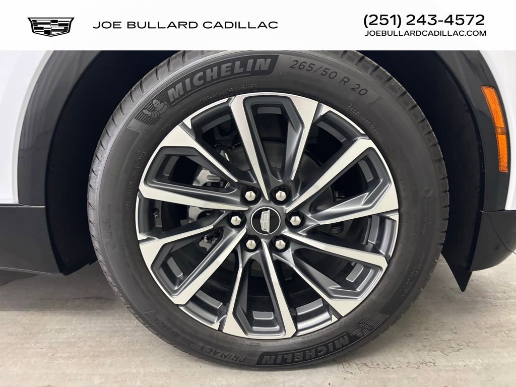 New 2026 Cadillac Lyriq Sport w/ LPO, Floor Liner Package AWD/4WD image 13