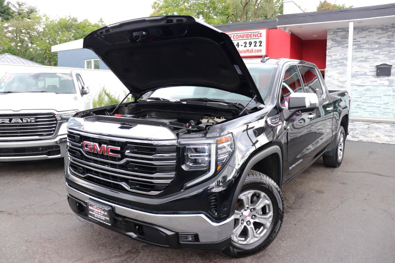 Used 2024 GMC Sierra 1500 SLT AWD/4WD image 49