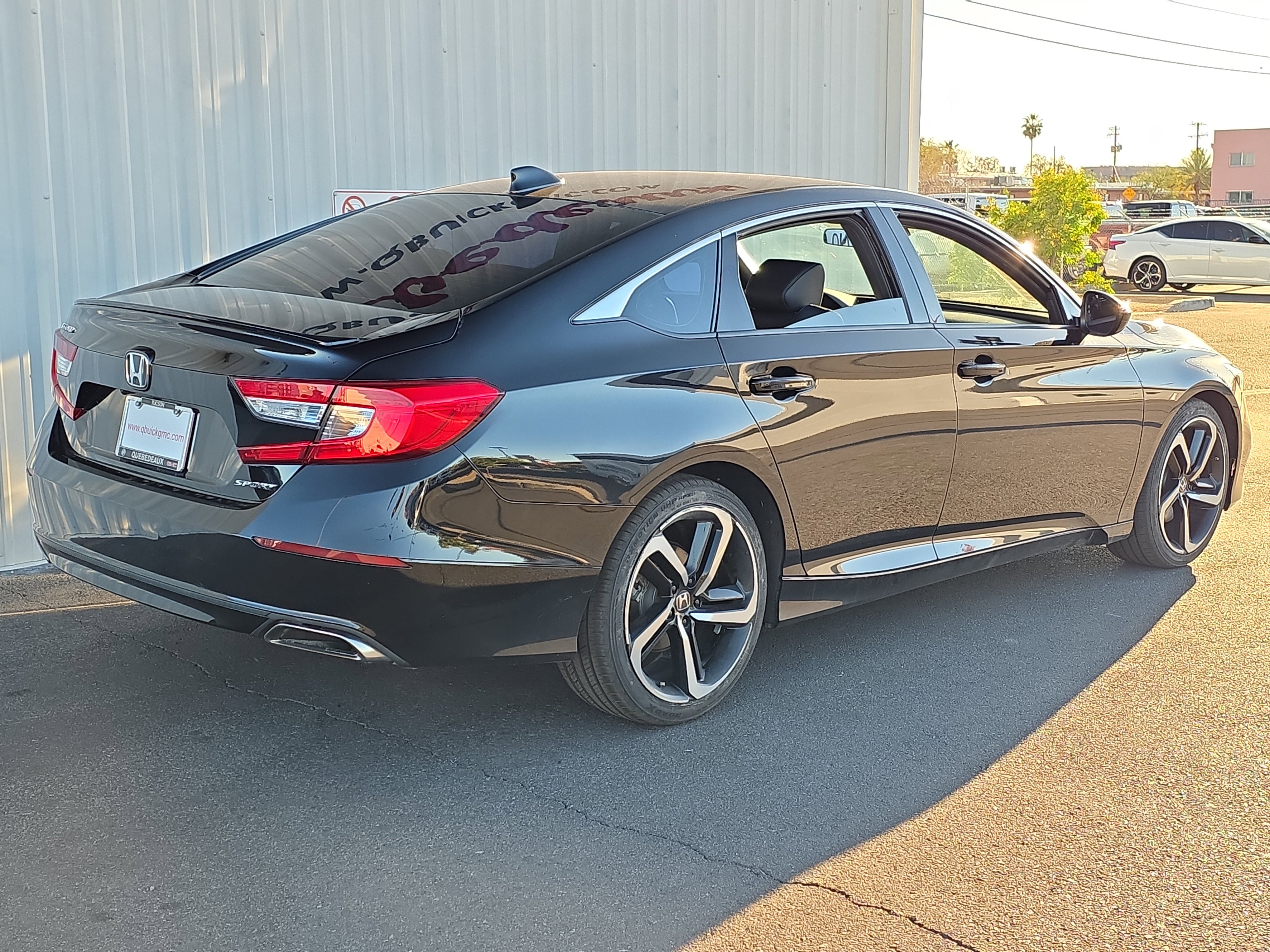 Used 2022 Honda Accord Sport image 7