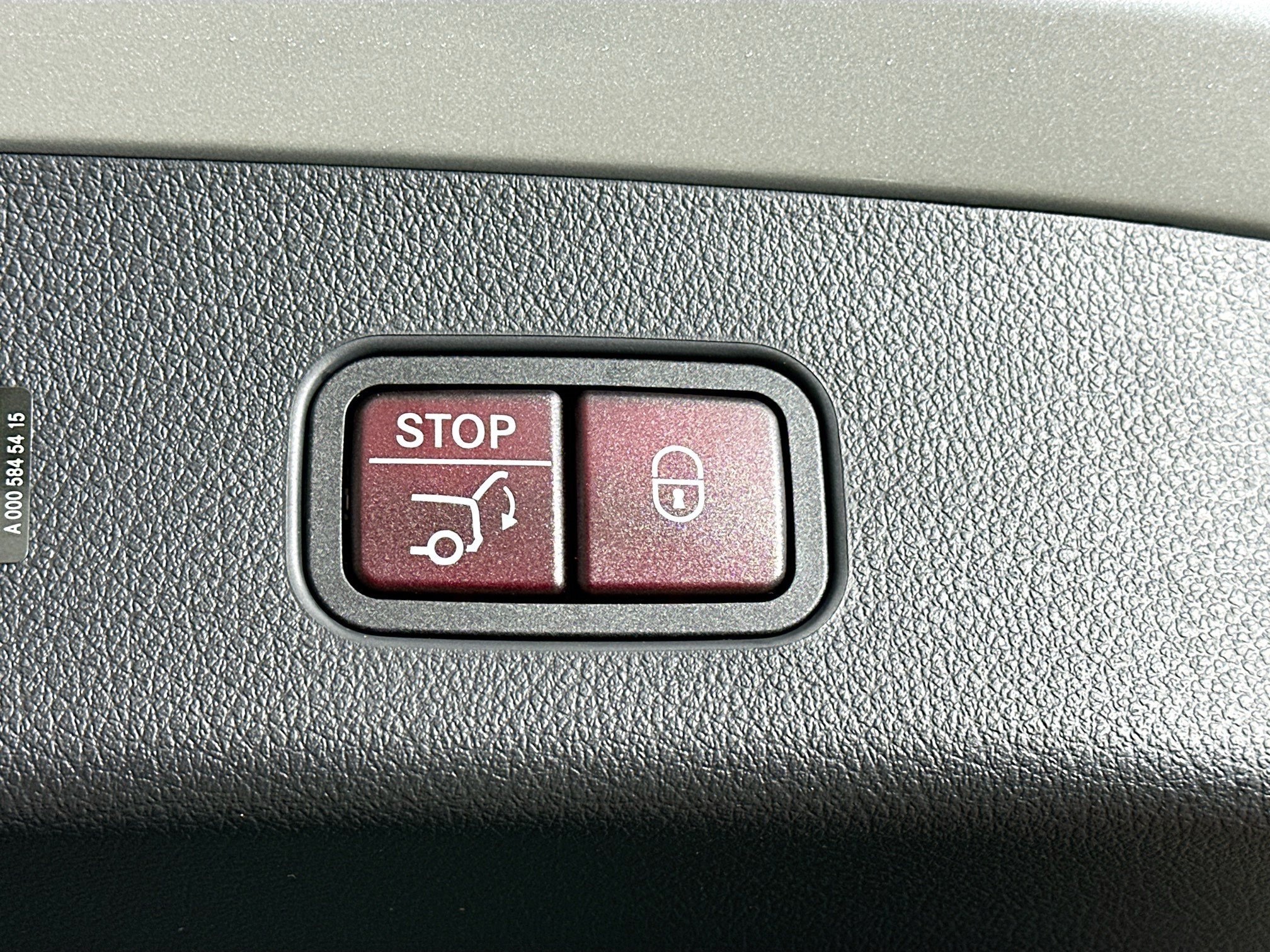 Used 2026 Mercedes-Benz GLC 300 4MATIC image 33