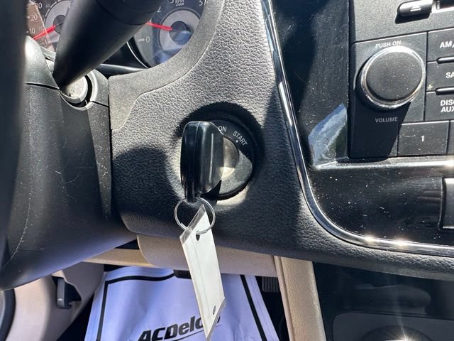 Used 2014 Chrysler 200 Touring FWD image 19