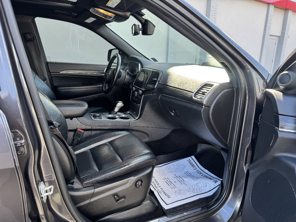 Used 2021 Jeep Grand Cherokee Limited w/ Sun & Sound Group image 11