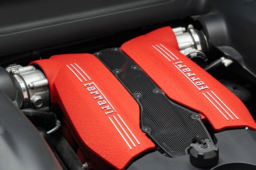 Used 2016 Ferrari 488 GTB RWD image 48