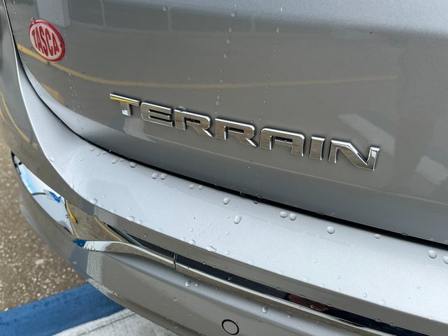 Used 2020 GMC Terrain Denali w/ Denali Premium Package image 6