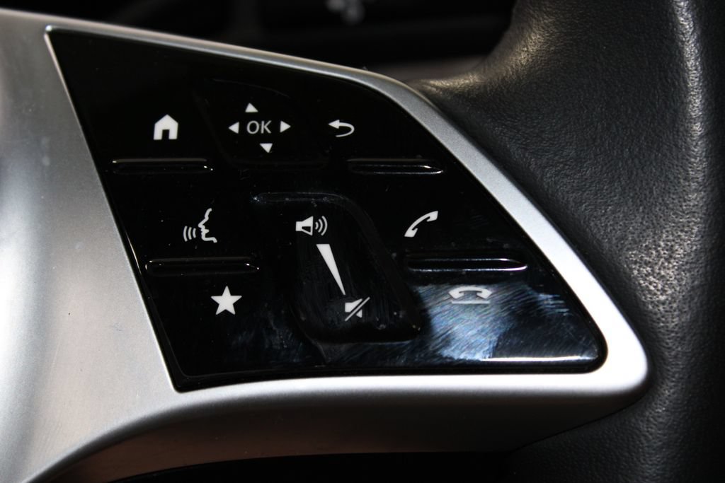 Used 2024 Mercedes-Benz C 300 Sedan image 40