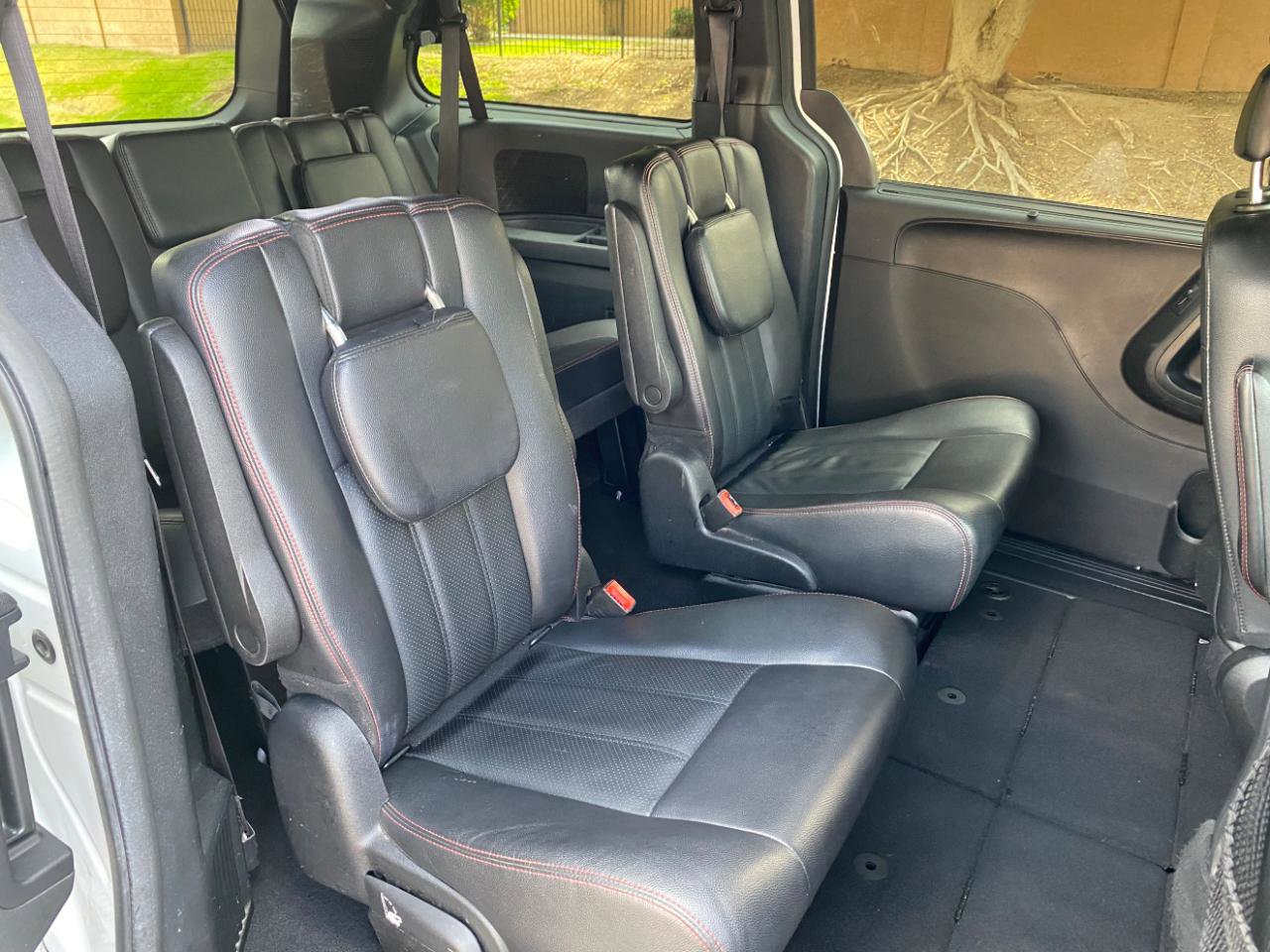 Used 2019 Dodge Grand Caravan GT FWD image 43