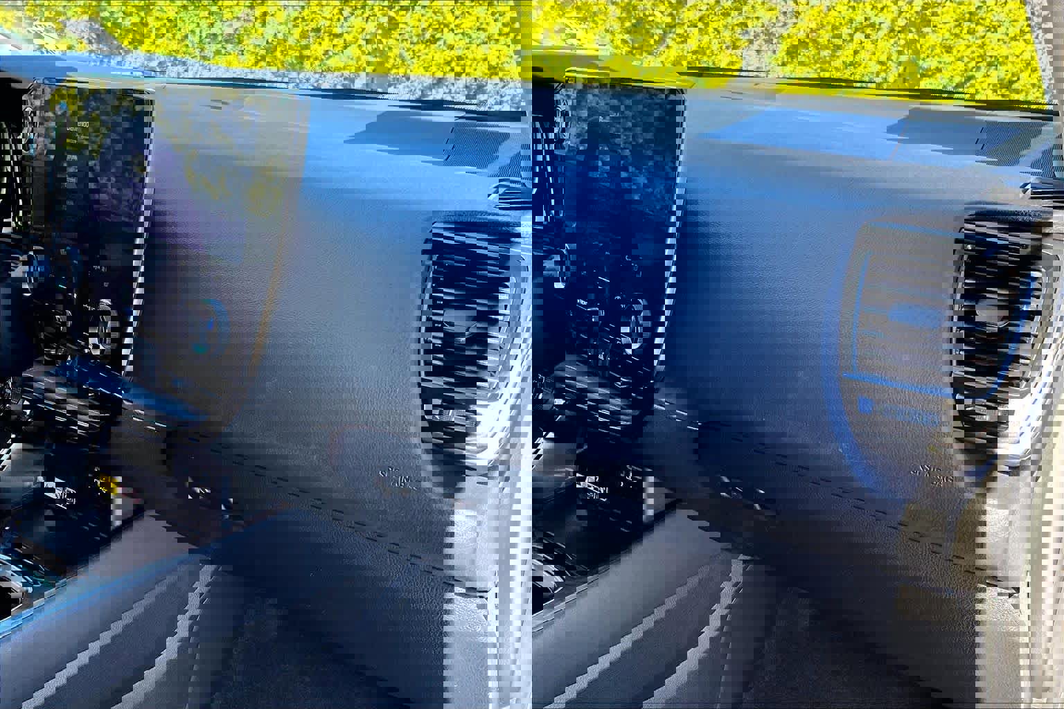 Used 2024 Lexus NX 350h Luxury w/ Vision Package image 16