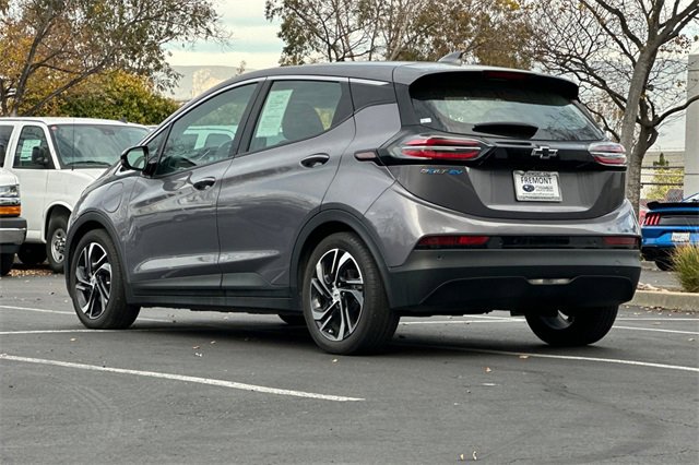 Used 2022 Chevrolet Bolt LT w/ Infotainment Package image 6