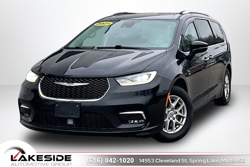 Used 2021 Chrysler Pacifica Touring-L image 1