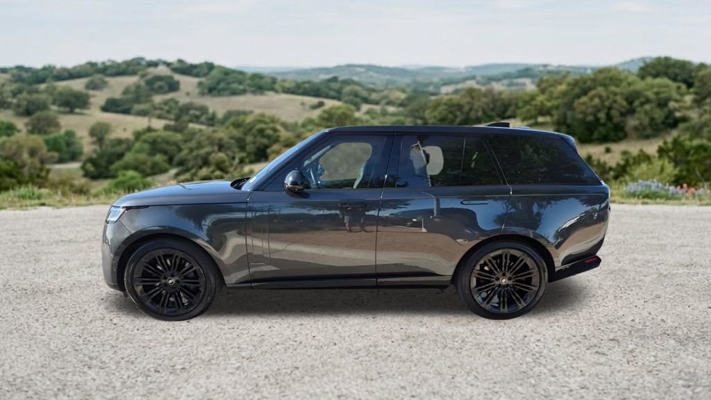 Used 2023 Land Rover Range Rover Autobiography AWD/4WD image 5