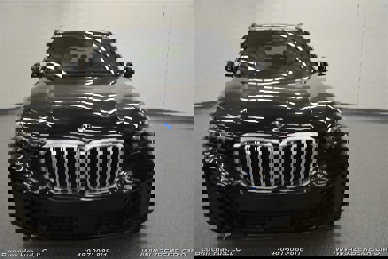 Used 2024 BMW X5 xDrive40i w/ M Sport Package image 5