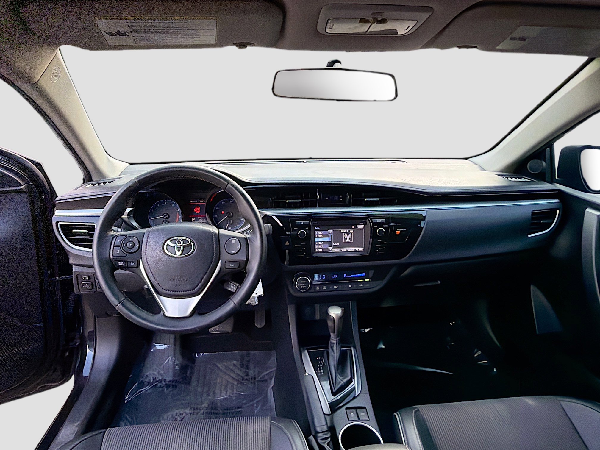 Used 2015 Toyota Corolla S image 15