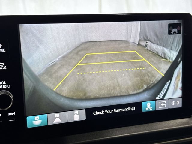 Used 2024 Honda Pilot Touring image 21
