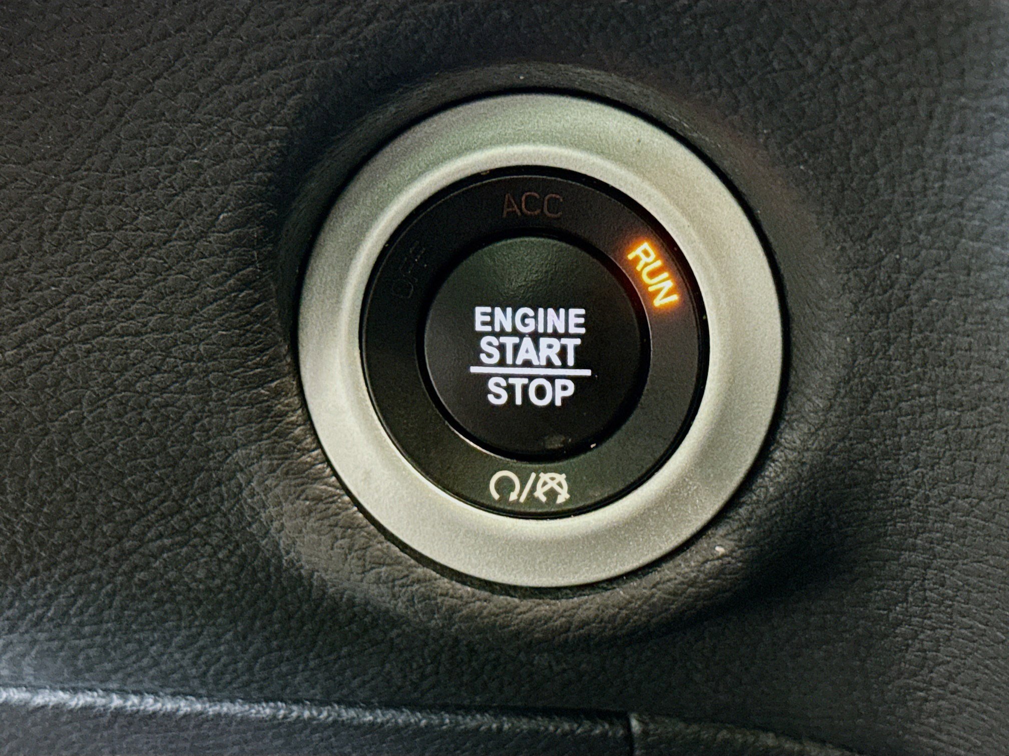 Used 2021 Chrysler Pacifica Touring-L w/ Uconnect Theater Family Group image 21