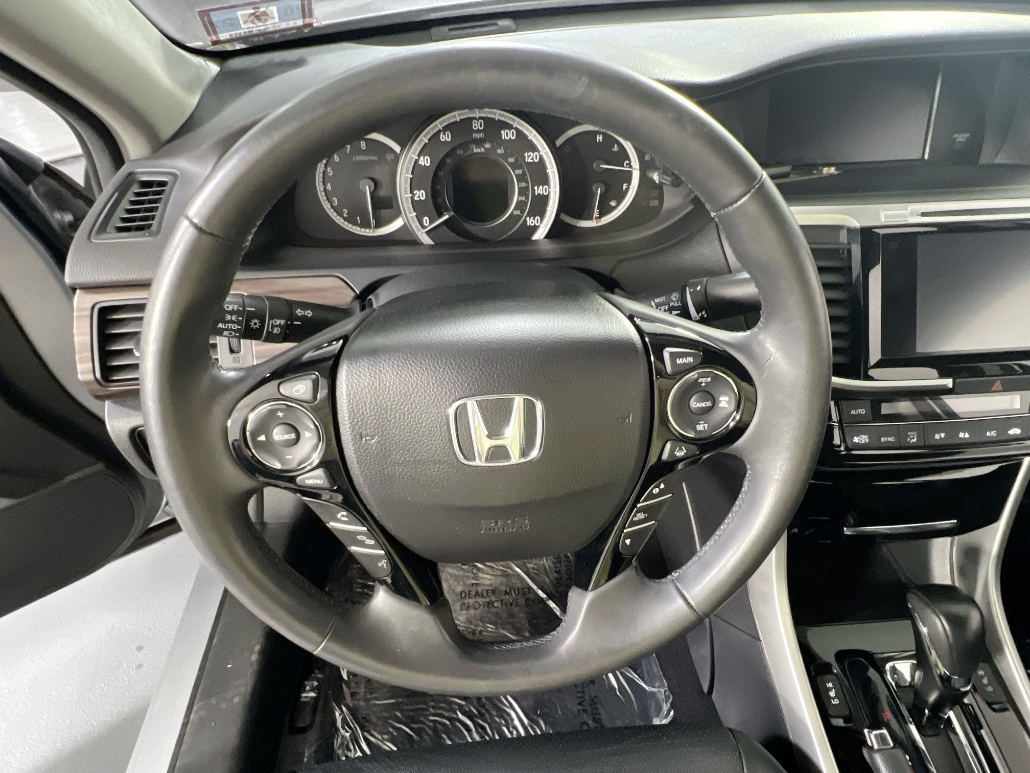 Used 2016 Honda Accord EX-L image 11