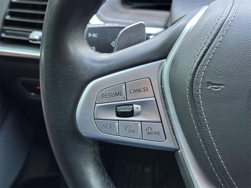 Used 2023 BMW X7 xDrive40i w/ Parking Assistance Package image 22