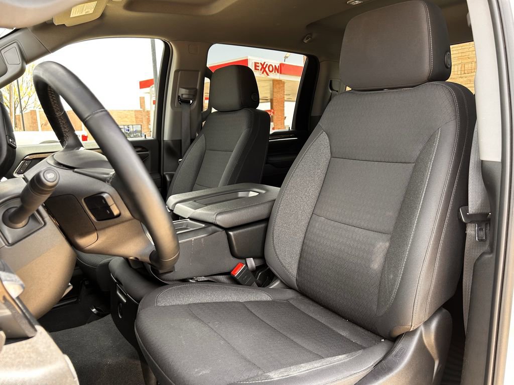 Used 2025 Chevrolet Silverado 2500 LT w/ Convenience Package AWD/4WD image 27