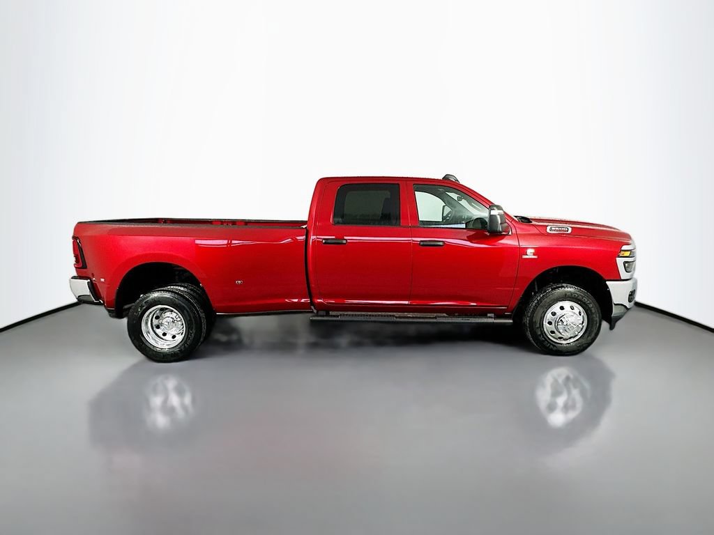 New 2026 RAM 3500 Tradesman AWD/4WD image 8