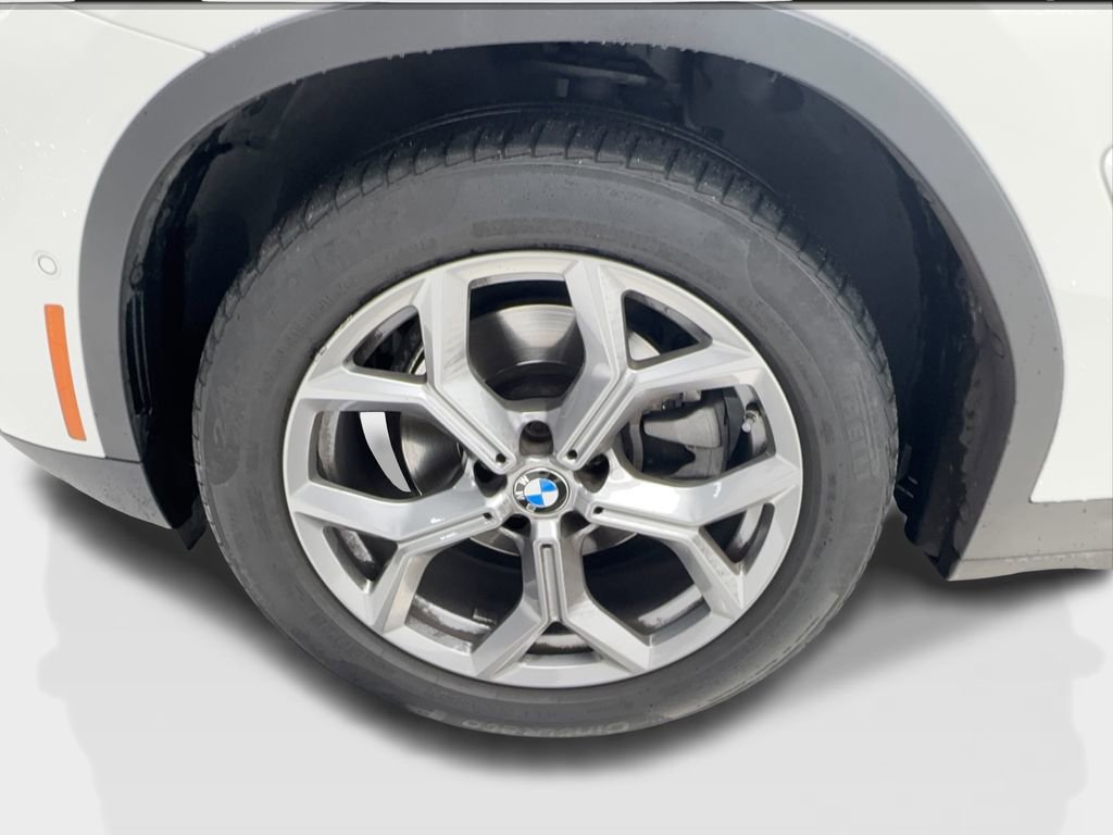 Used 2024 BMW X3 sDrive30i w/ Convenience Package RWD image 13