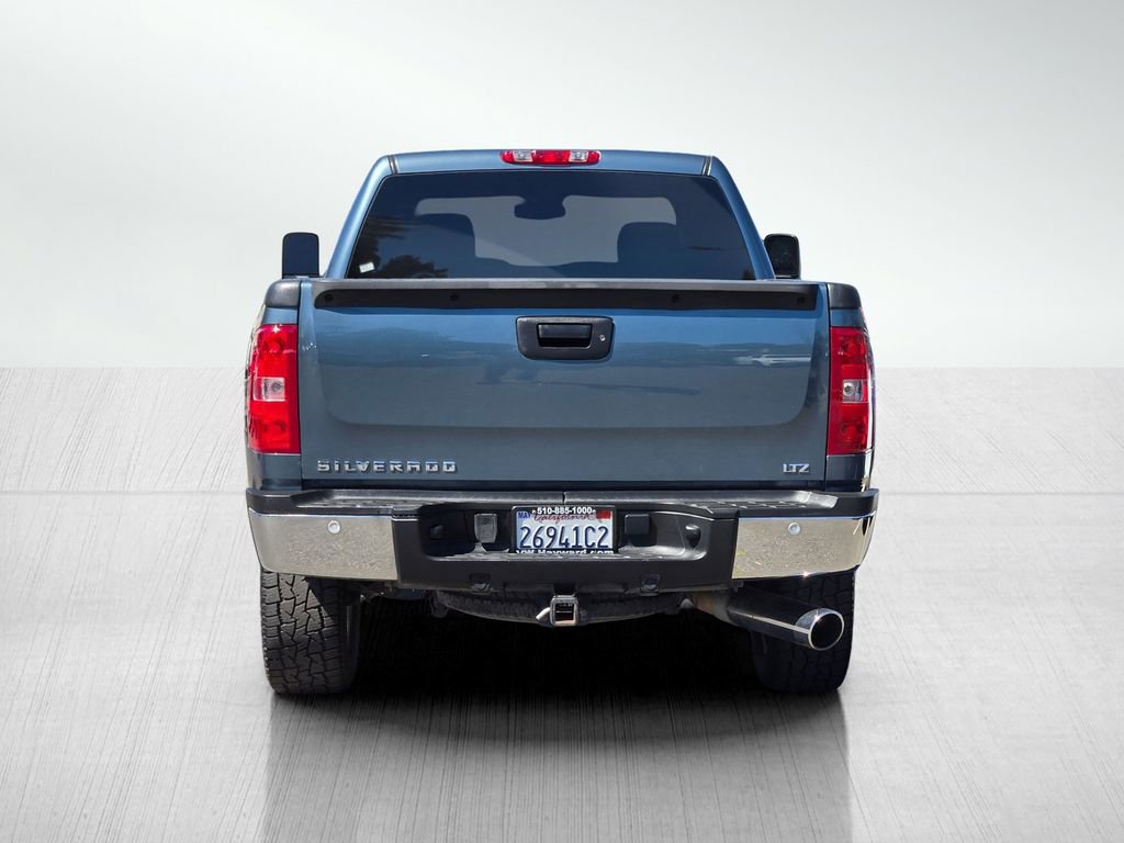 Used 2010 Chevrolet Silverado 2500 LTZ w/ Convenience Package image 5