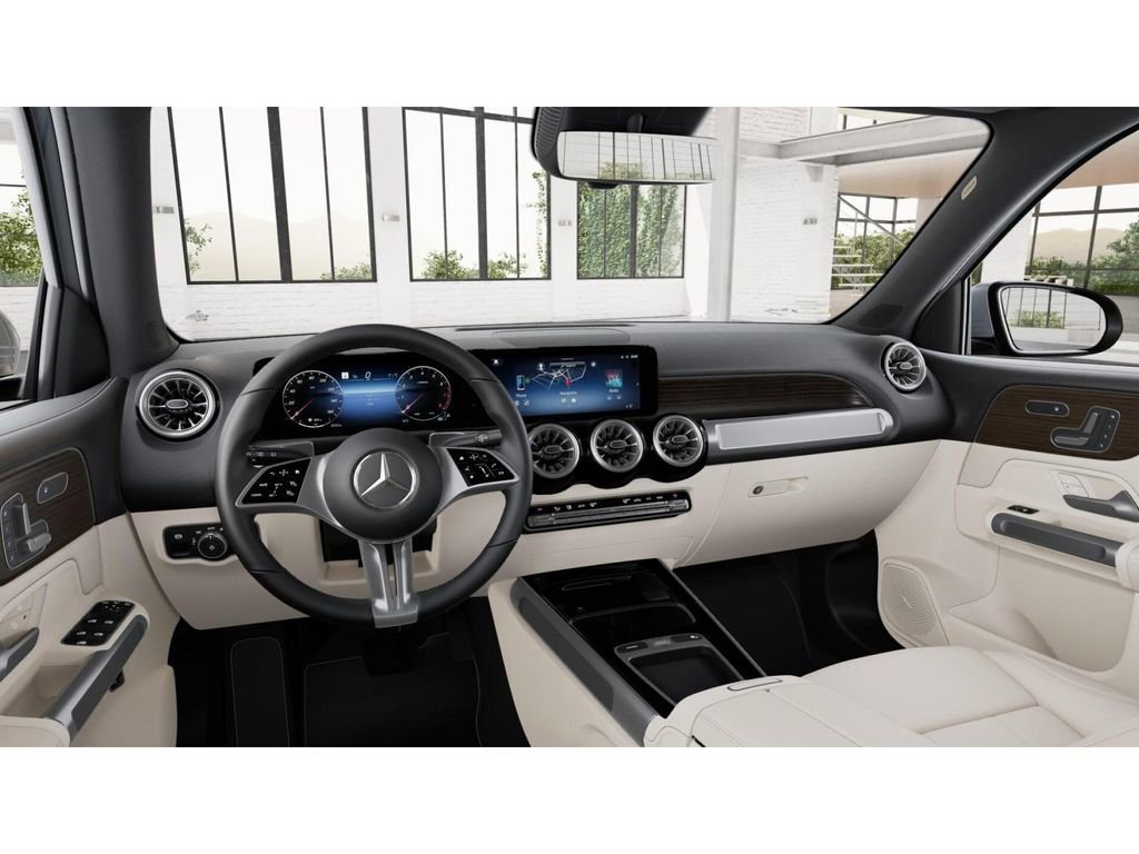 New 2026 Mercedes-Benz GLB 250 image 3