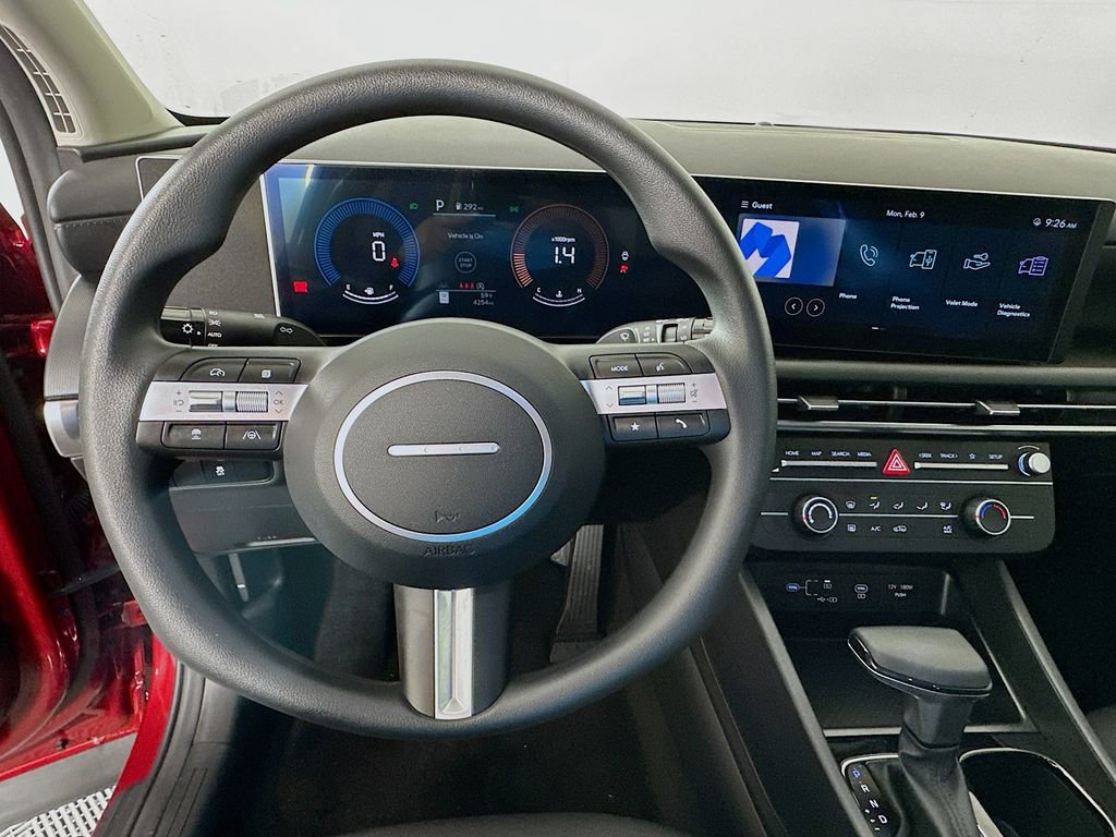 Certified 2025 Hyundai Tucson SE image 11