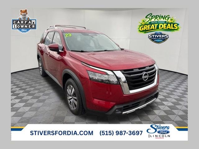 Used 2023 Nissan Pathfinder SL image 1