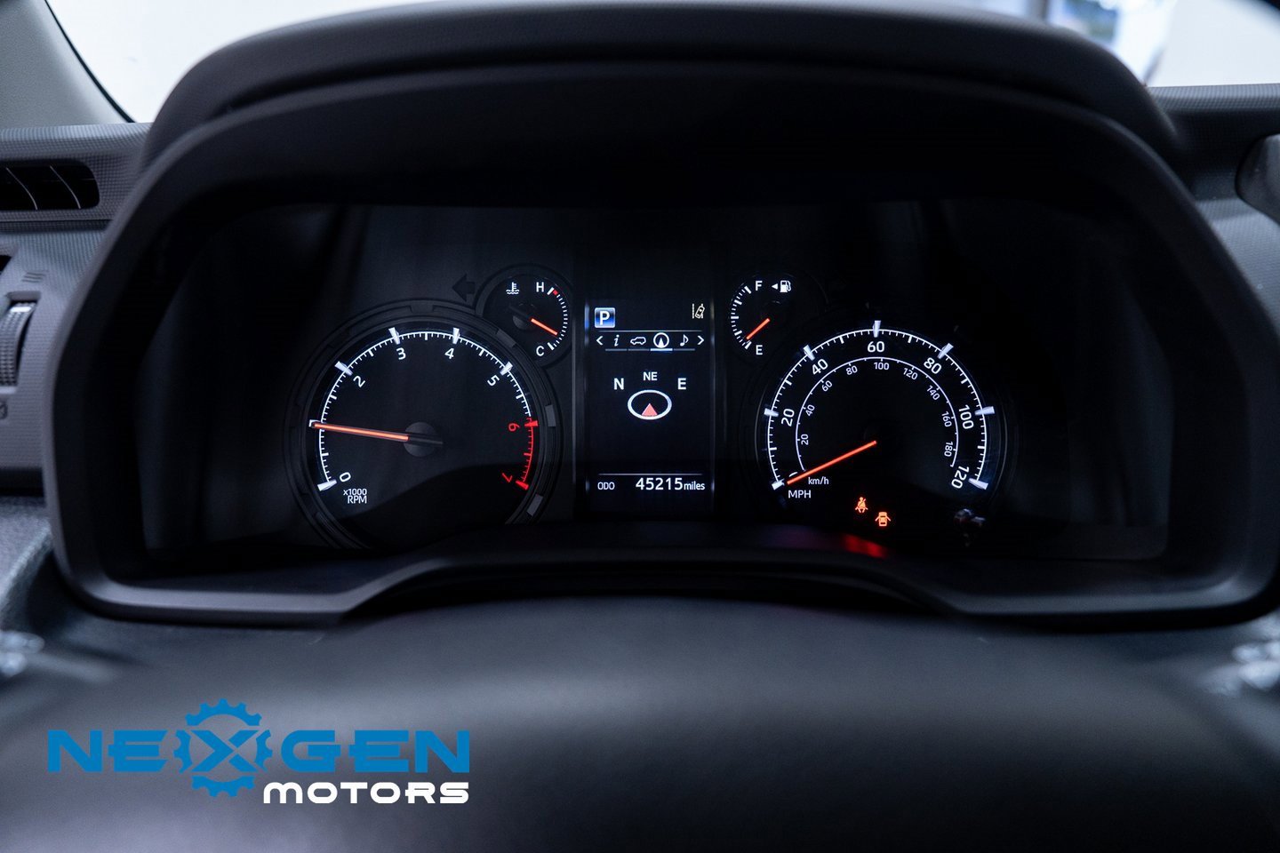 Used 2021 Toyota 4Runner SR5 Premium image 8