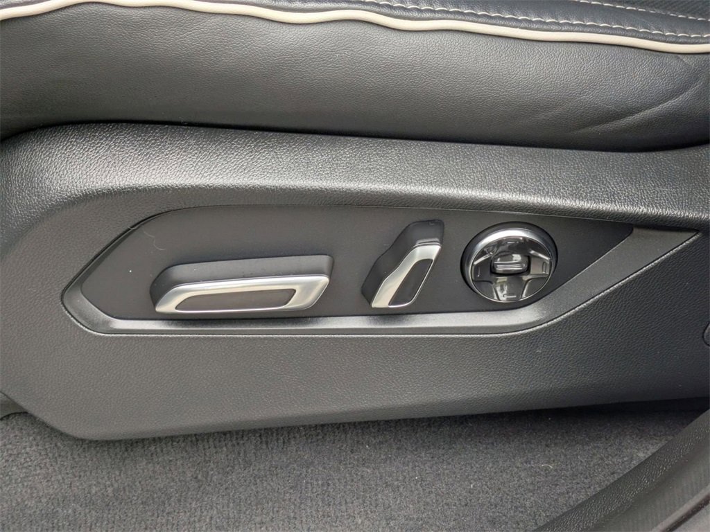 Used 2023 Acura MDX SH-AWD w/ Advance Package image 14