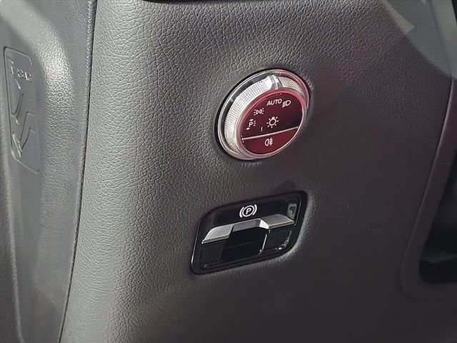 Certified 2024 Mercedes-Benz GLC 300 4MATIC image 18