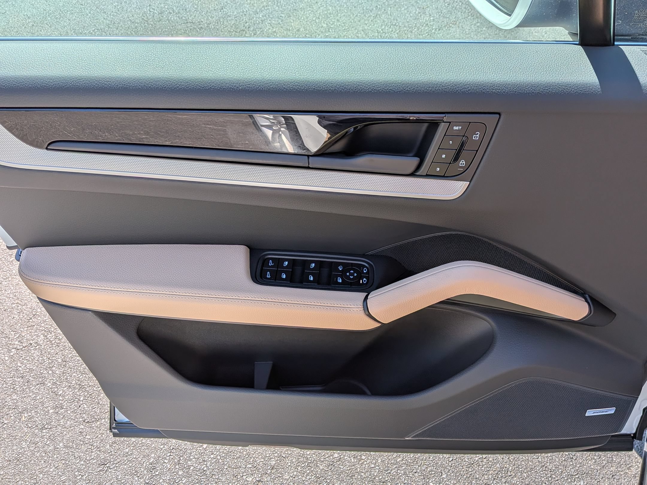 New 2026 Porsche Cayenne AWD/4WD image 22